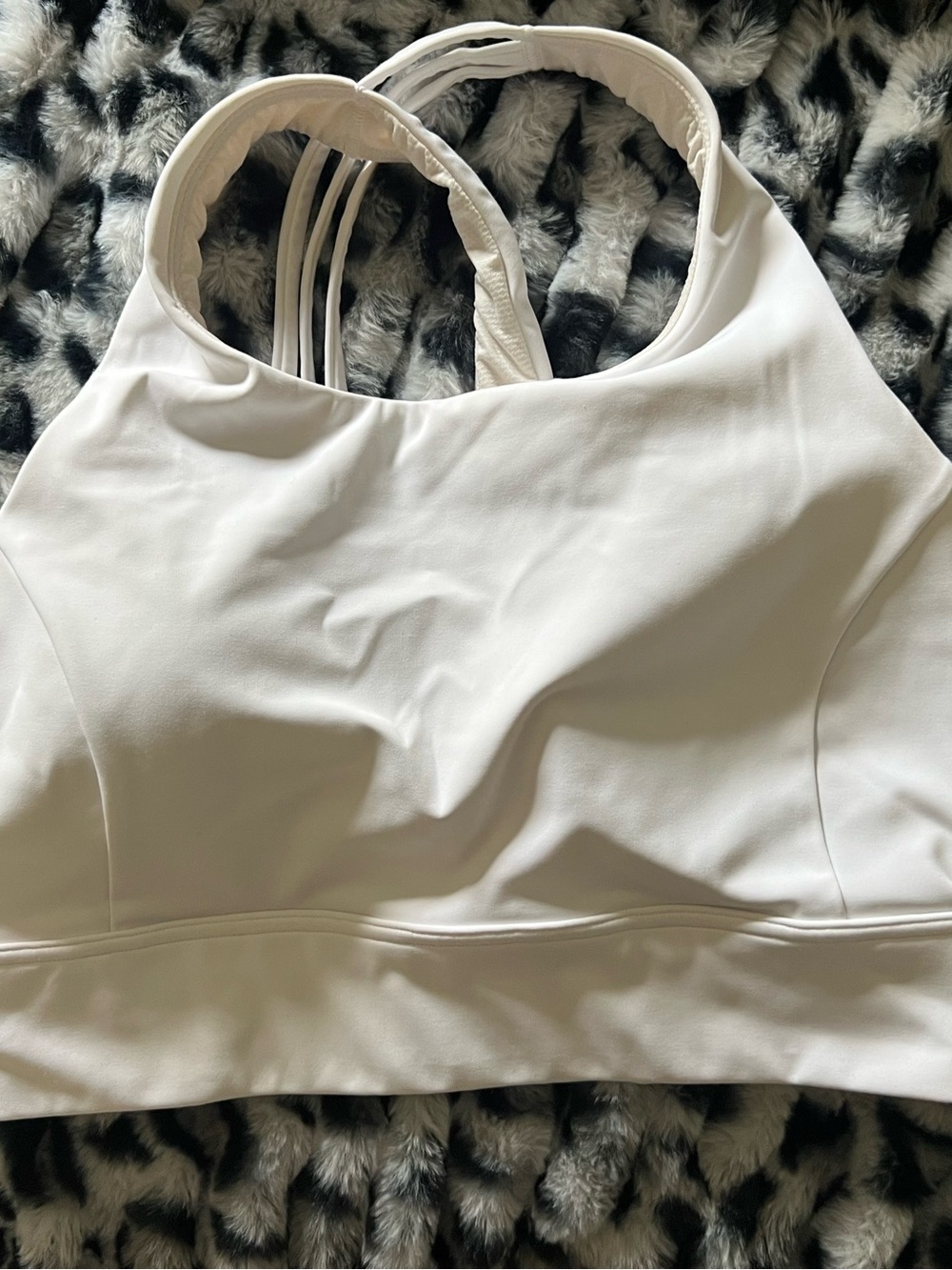 EUC women’s medium Athleta Sports bra
